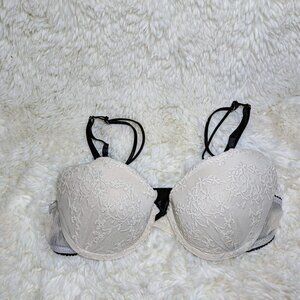 Ivory & Black Lace Bra by La Senza